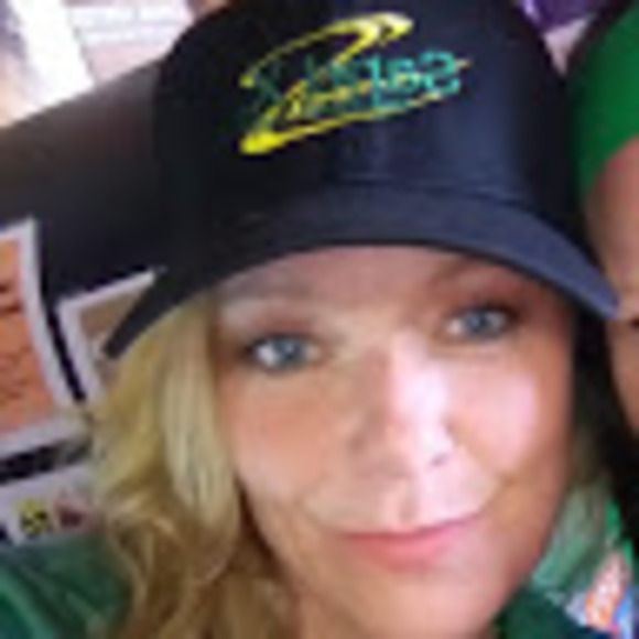 nikkilaughlin29